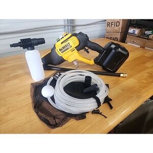 Pre-Owned DeWalt DCPW550B 550 PSI Power Cleaner Tool Only
